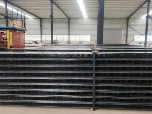 成品打包堆放 (1)