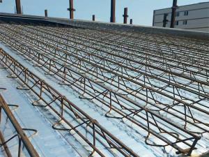 桁架樓承板鋪設(shè)